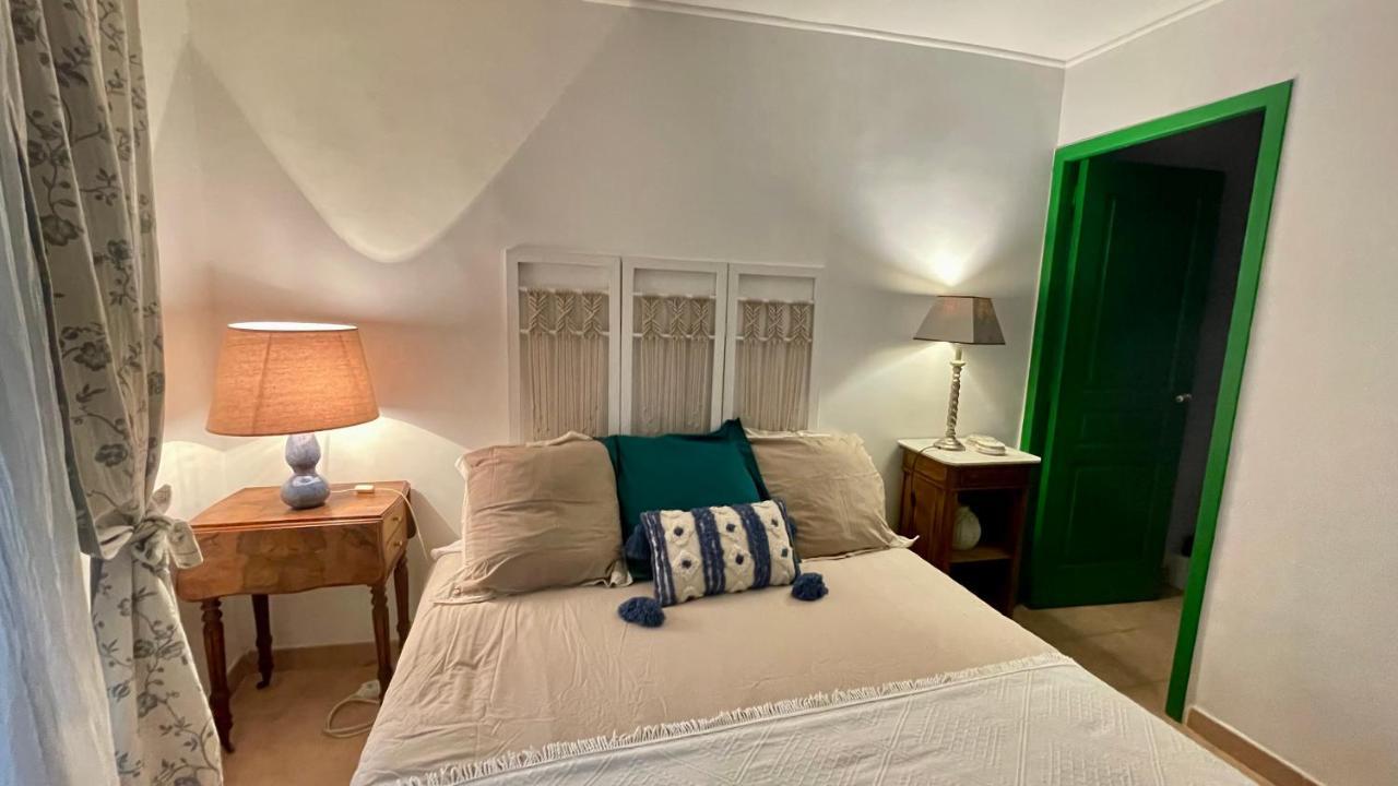 Les P'Tits Velos Bed & Breakfast Chandolas Bagian luar foto
