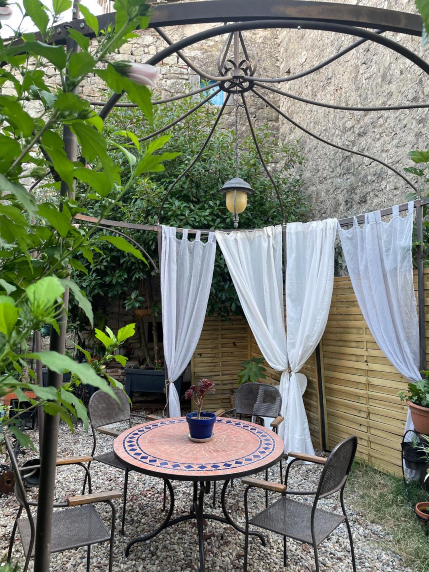 Les P'Tits Velos Bed & Breakfast Chandolas Bagian luar foto